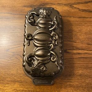 Nordic Ware Pumpkin Loaf Pan